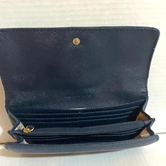 Michael kors navy blue leather wallet - Picture 3 of 9